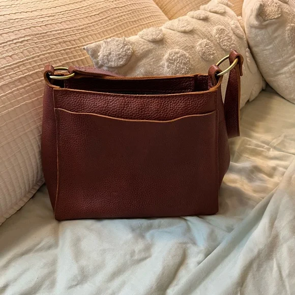 Portland Leather Nutmeg Shoulder Bag - Picture 5 of 11